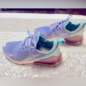 Nike airmax 270 lavender and teal